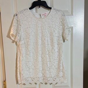 Chic Ivory Lace Blouse